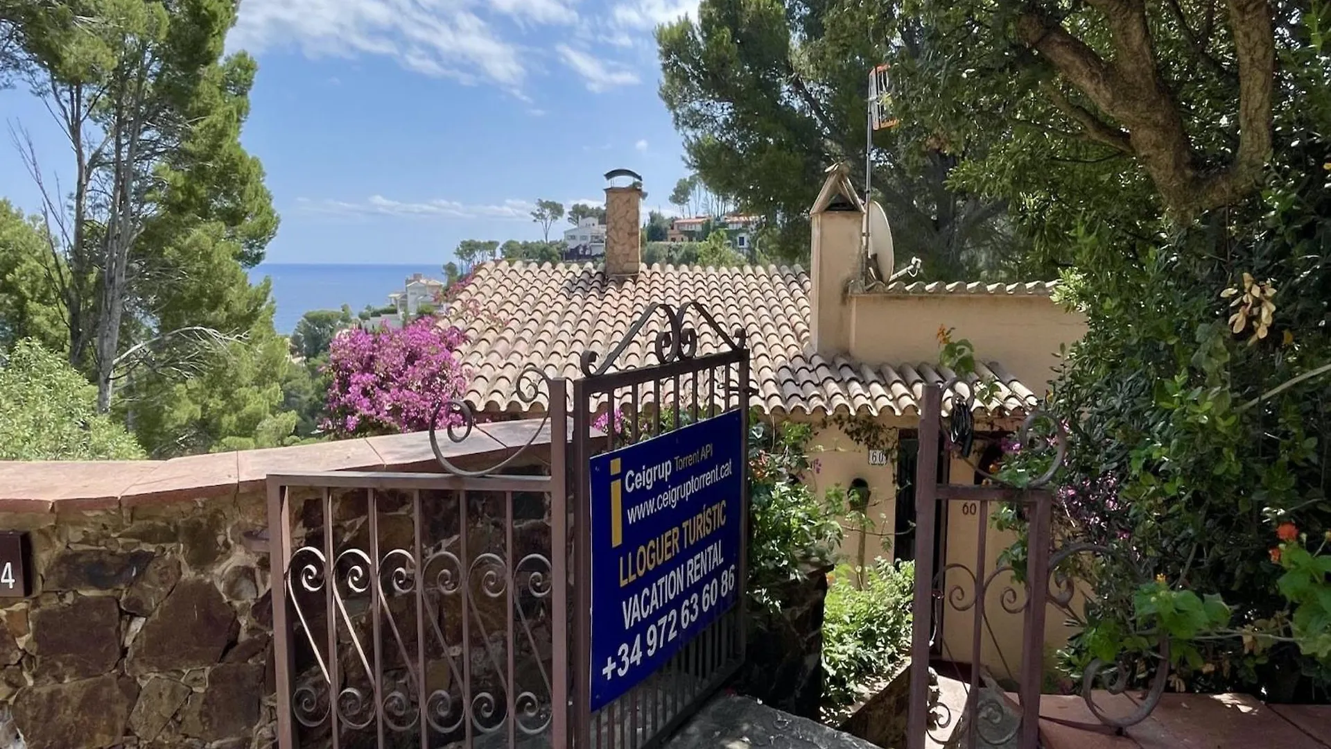 The House In Pals Has 3 Bedrooms Spain